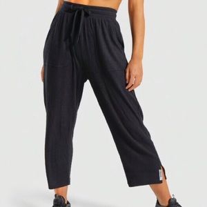 Relaxed joggers 🖤 brand new tags attached